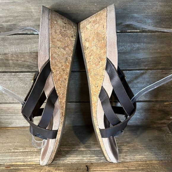 Womens UGG Adalie Wedge Heeled Strappy Brown Leather Slides Sandals Size 10 M - Picture 4 of 6